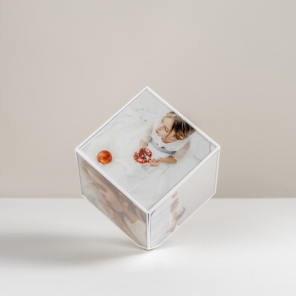 Cubo de fotos comunhões intro